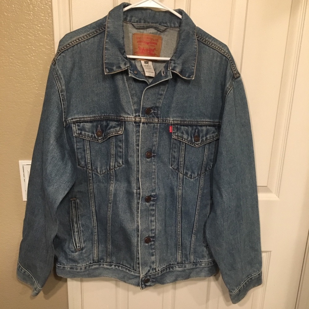 Levi’s jacket men’s large